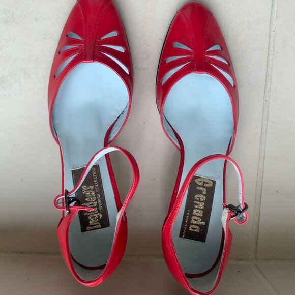 Granada Red Cutout Closed-Toe Pump with Ankle Strap - Picture 3 of 8